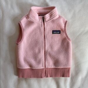 Patagonia Baby Synchilla Fleece Vest in Light Pink | size: 6-12 months
